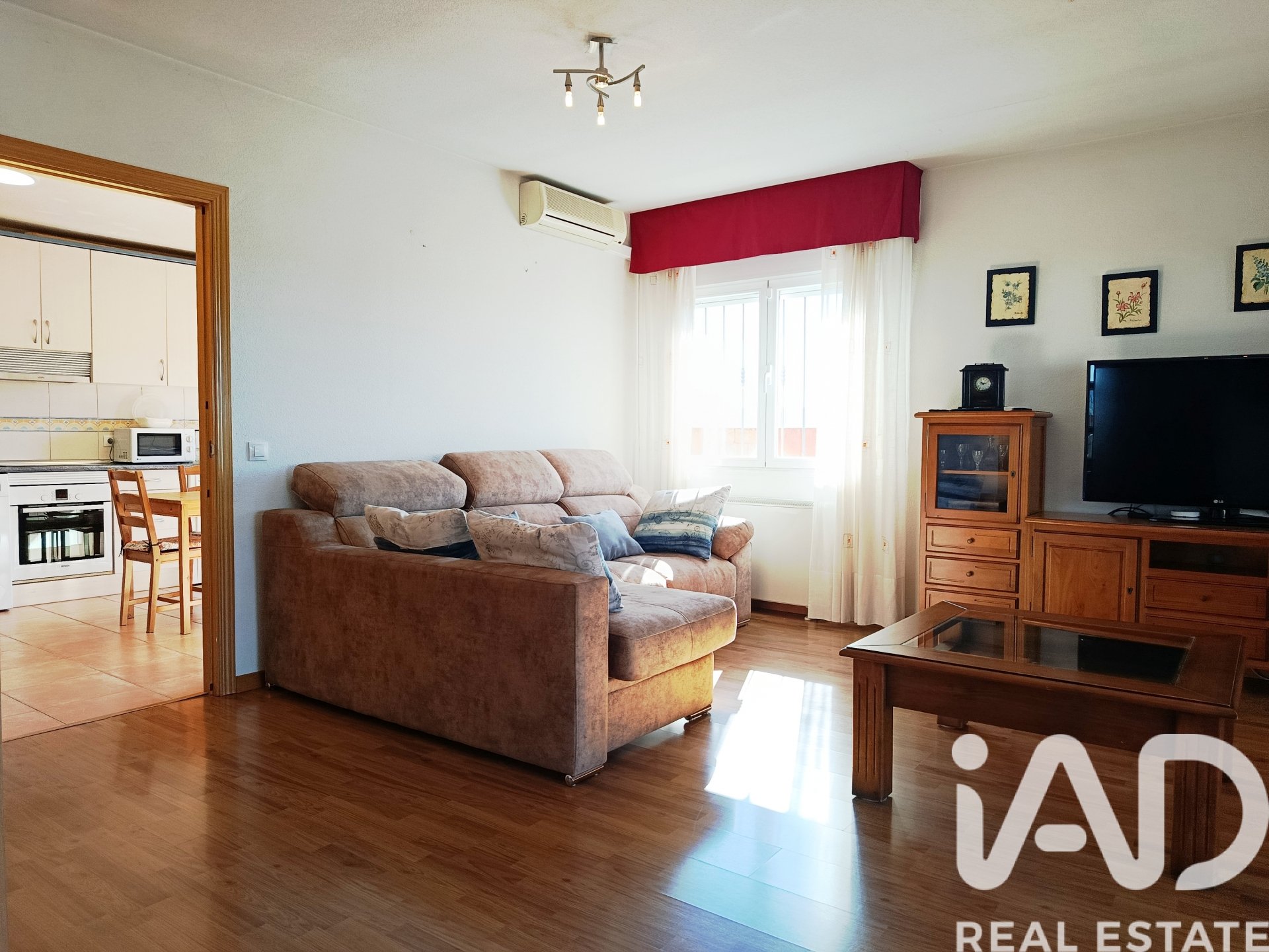 Casa a Meco, Madrid, Spagna 4 camere da letto, 252 mq. N° 172697