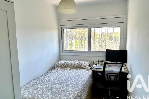 Villetta a schiera in vendita a Sabadell, Barcelona, Spagna 3 camere da letto, 125 mq. N° 172696 - foto 20