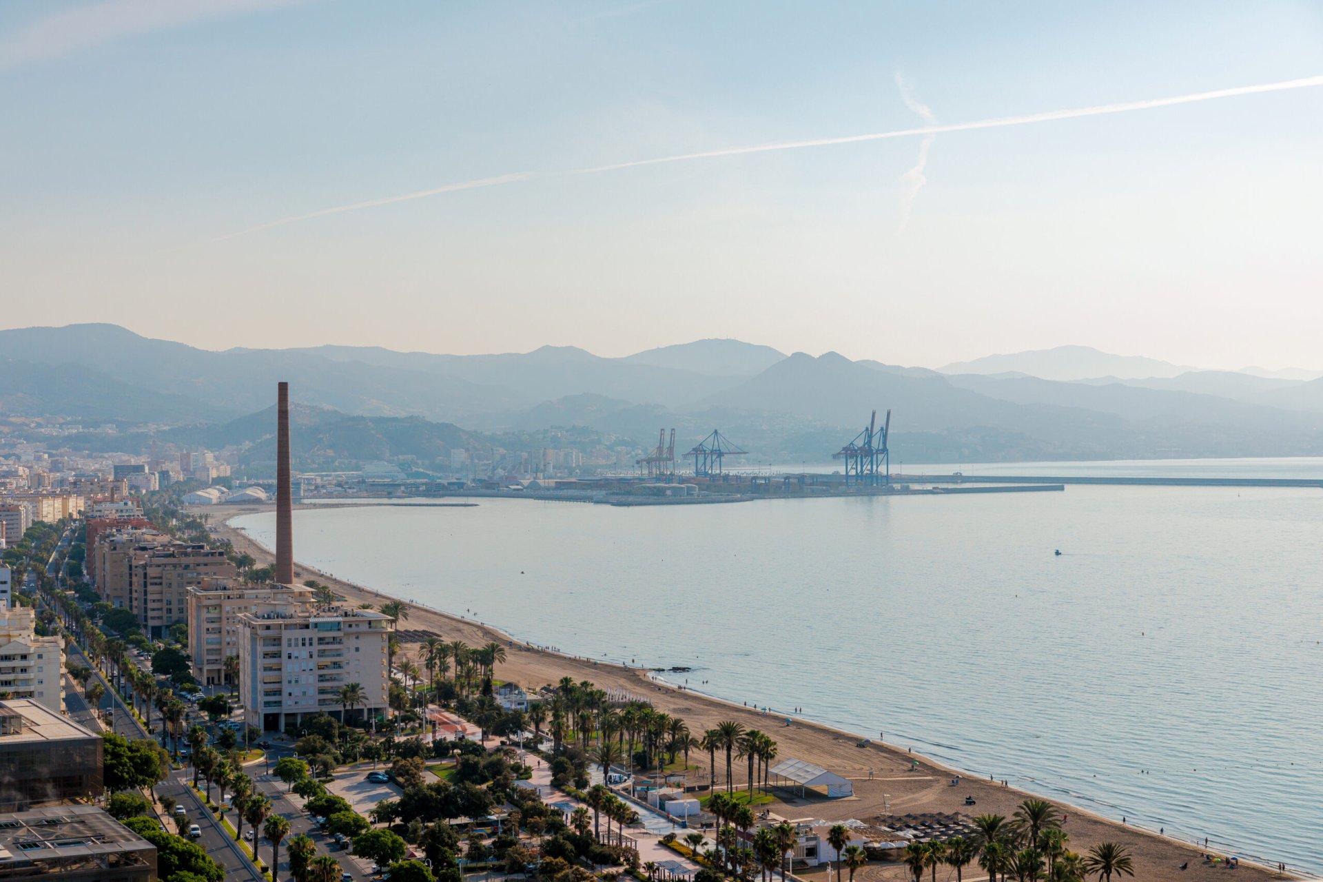 Apartamento en Málaga, España 4 dormitorios, 326 m2 No. 193088