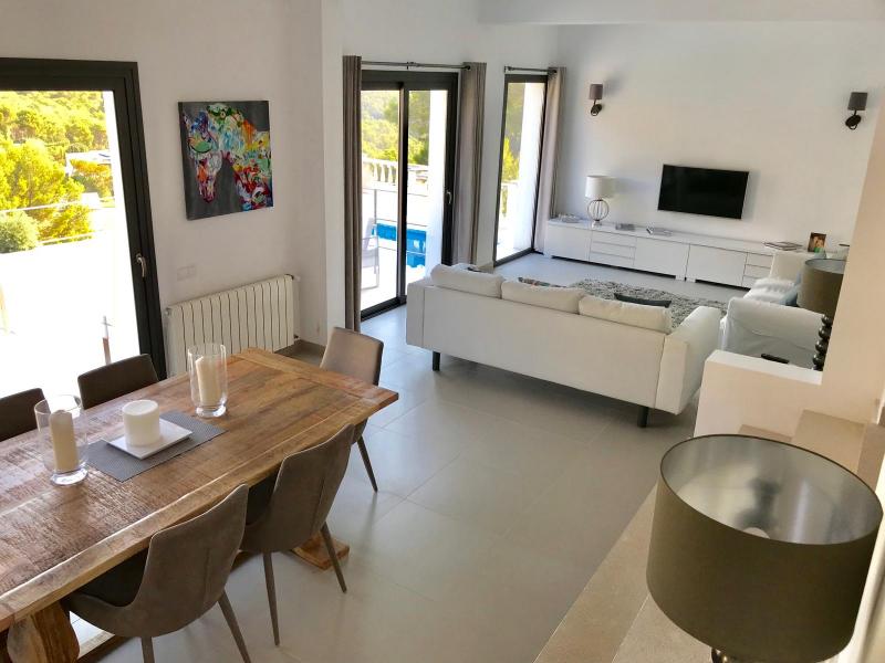 Villa i Port D'andratx, Mallorca, Spanien 4 sovrum, 200 kvm. Nr. 108966