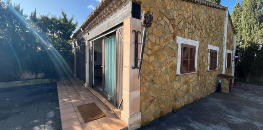 Финка в Монтуири, Майорка, Испания 1 спальня, 71м2 №149505