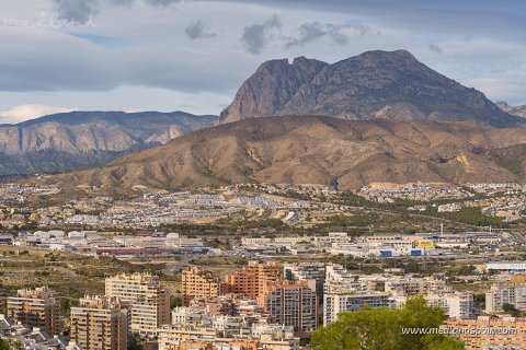 Villa for sale Finestrat, Alicante, Spain 5 bedrooms, 205 sq.m. No. 132955 - photo 8