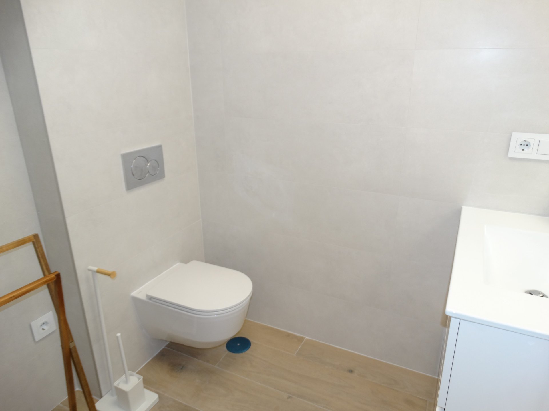 Bungalow in Pilar de la Horadada, Alicante, Spain 2 bedrooms,  No. 167806