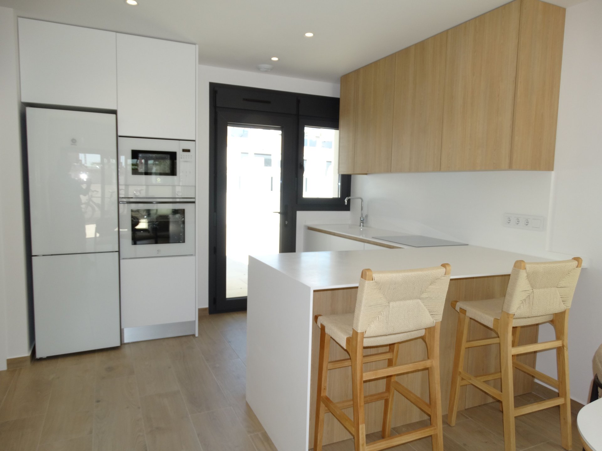 Bungalow in Pilar de la Horadada, Alicante, Spain 2 bedrooms,  No. 167806