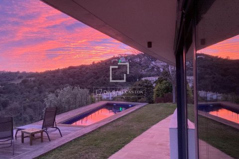 Villa for sale in Alella, Barcelona, Spain 4 bedrooms, 303 sq.m. No. 150653 - photo 29