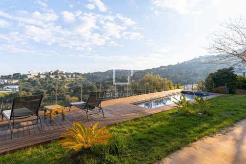 Villa for sale in Alella, Barcelona, Spain 4 bedrooms, 303 sq.m. No. 150653 - photo 19