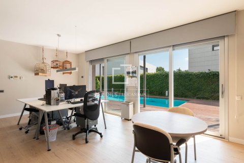 Villa for sale in Sant Cugat Del Valles, Barcelona, Spain 5 bedrooms, 532 sq.m. No. 150654 - photo 20