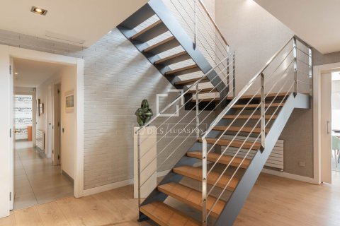 Villa for sale in Sant Cugat Del Valles, Barcelona, Spain 5 bedrooms, 532 sq.m. No. 150654 - photo 22