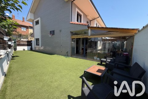 Townhouse zum Verkauf in Valverde de la Virgen, Leon, Spanien 5 Schlafzimmer, 250 m2 Nr. 196597 - Foto 9