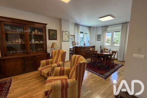 Townhouse zum Verkauf in Valverde de la Virgen, Leon, Spanien 5 Schlafzimmer, 250 m2 Nr. 196597 - Foto 12