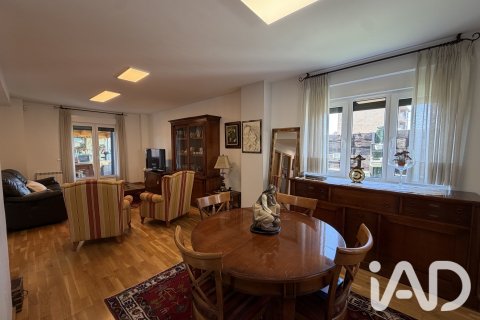 Townhouse zum Verkauf in Valverde de la Virgen, Leon, Spanien 5 Schlafzimmer, 250 m2 Nr. 196597 - Foto 11