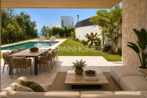 Villa for sale in Benalmadena, Malaga, Spain 5 bedrooms, 367 sq.m. No. 139741 - photo 2