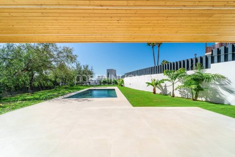 Villa for sale in Benalmadena, Malaga, Spain 5 bedrooms, 367 sq.m. No. 139741 - photo 7