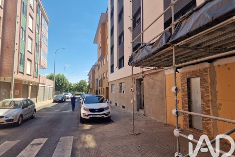 Huoneisto vuokrattavana Leon, Espanja, 3 makuuhuonetta, 79 m2 No. 192104 - kuva 11