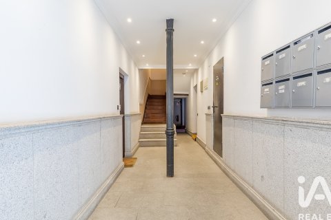 Dzīvoklis īrēšanai Madrid, Spānijā 2 istabas, 91 m2 Nr. 192109 - attēls 25
