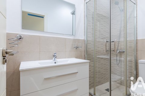 Dzīvoklis īrēšanai Madrid, Spānijā 2 istabas, 91 m2 Nr. 192109 - attēls 13