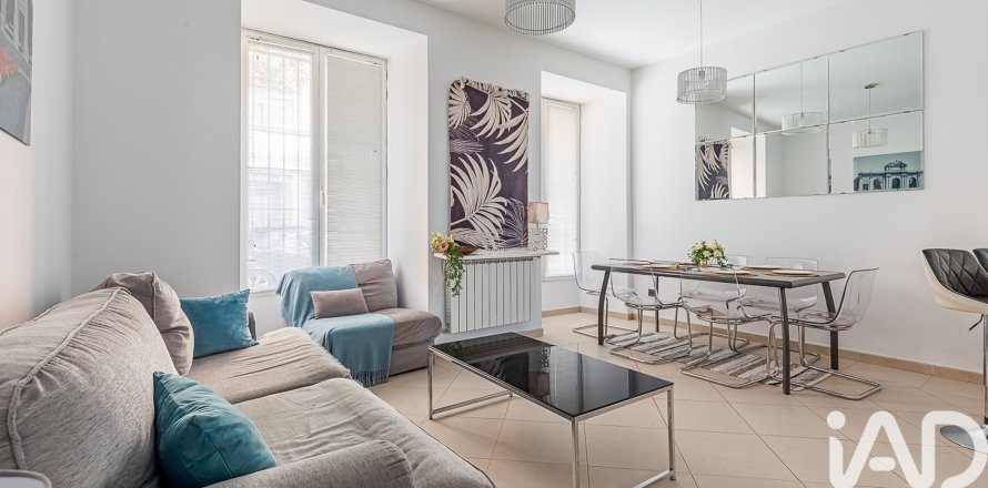 Dzīvoklis Madrid, Spānijā 2 istabas, 91 m2 Nr. 192109