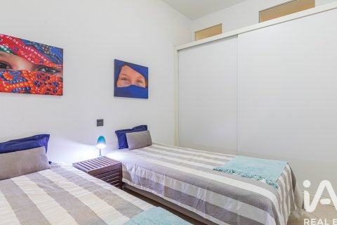 Dzīvoklis īrēšanai Madrid, Spānijā 2 istabas, 91 m2 Nr. 192109 - attēls 22