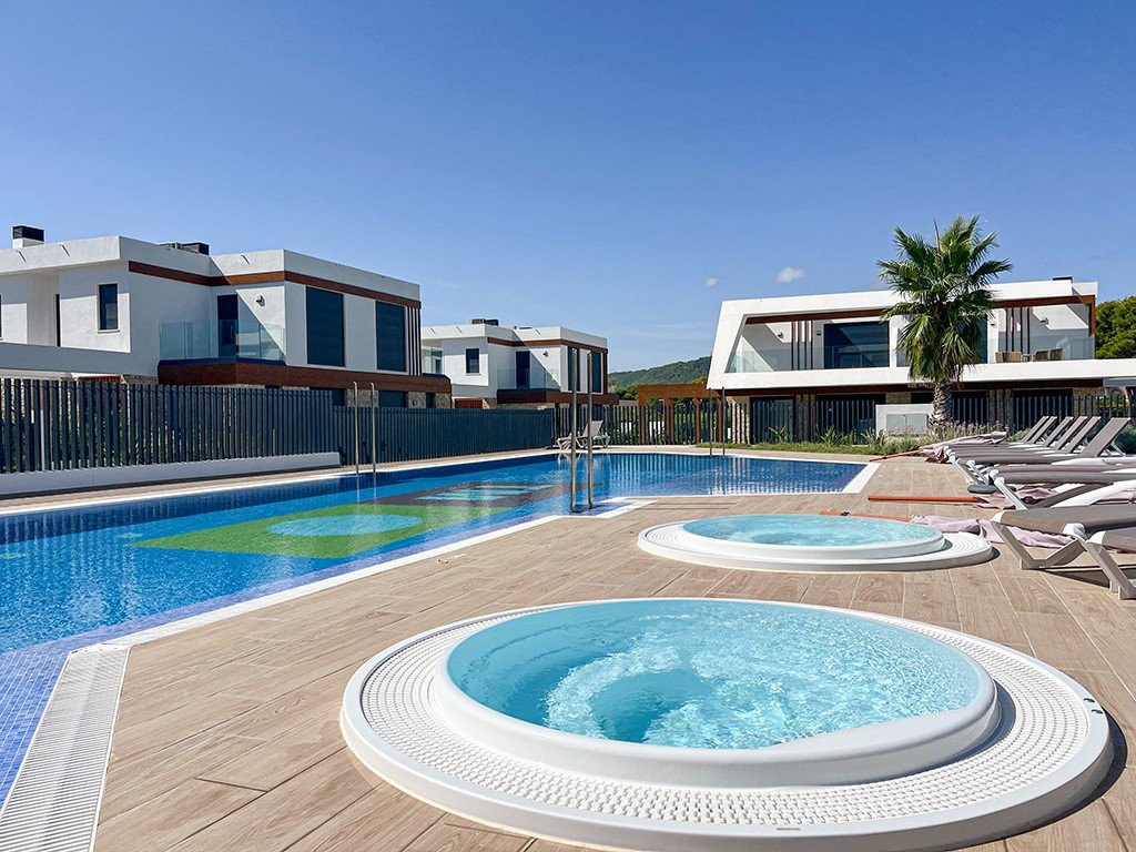 Tvåvåningslägenhet i Mallorca, Spanien 3 sovrum, 232 kvm. Nr. 143404