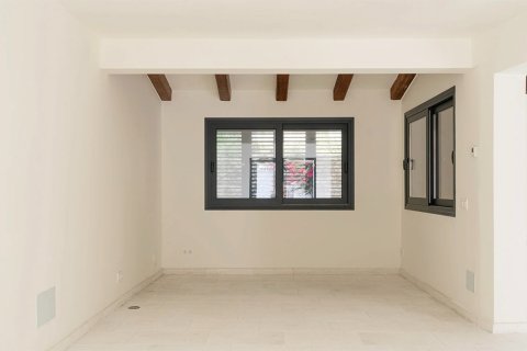 Duplex for sale in Bendinat, Mallorca, Spain 3 bedrooms, 141 sq.m. No. 143405 - photo 12