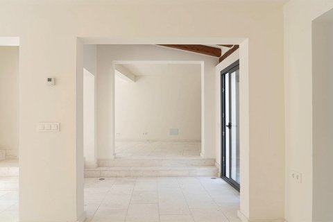 Duplex for sale in Bendinat, Mallorca, Spain 3 bedrooms, 141 sq.m. No. 143405 - photo 14