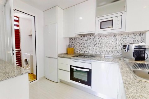 Wohnung zum Verkauf in Punta Prima, Alicante, Spanien 2 Schlafzimmer, 75 m2 Nr. 146212 - Foto 4