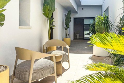 Villa till salu i Ciudad Quesada, Alicante, Spanien 4 sovrum, 245 kvm. Nr. 146213 - foto 17