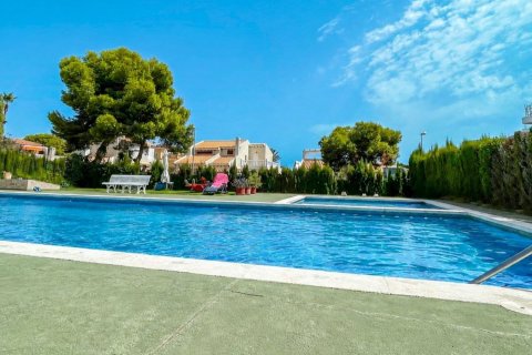 Apartment for sale in Alicante, Spain 3 bedrooms, 106 sq.m. No. 194895 - photo 6
