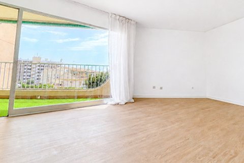 Apartment in Alicante, Spain 3 bedrooms, 106 sq.m. No. 194895
