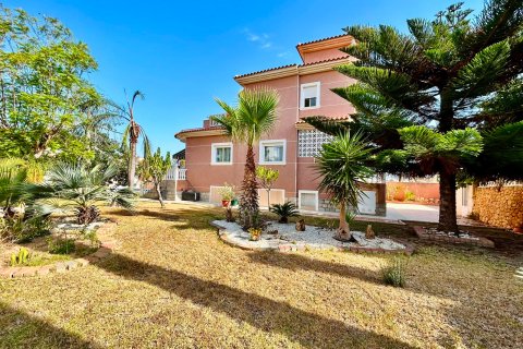 Продажа виллы в Ориуэла, Аликанте, Испания 2 спальни, 200м2 №194893 - фото 5