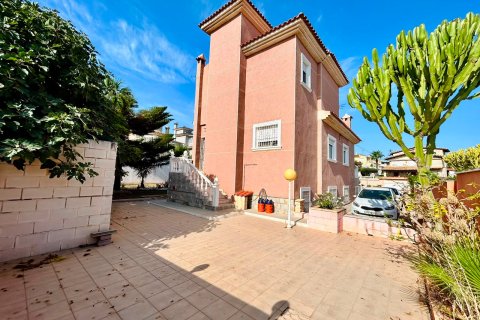 Продажа виллы в Ориуэла, Аликанте, Испания 2 спальни, 200м2 №194893 - фото 10