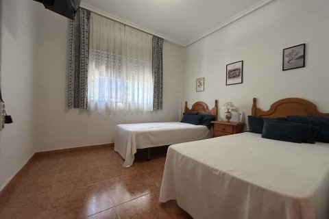 Townhouse zum Verkauf in Torre de la Horadada, Alicante, Spanien 4 Schlafzimmer,  Nr. 156074 - Foto 15