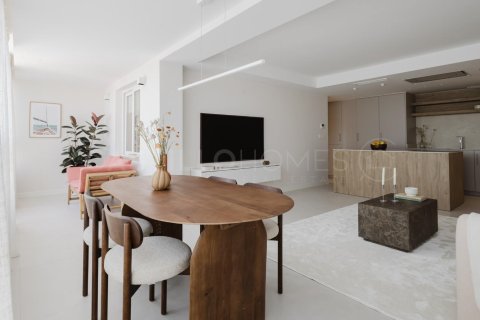 Apartment in Torrevieja, Alicante, Spain 3 bedrooms, 110 sq.m. No. 156072