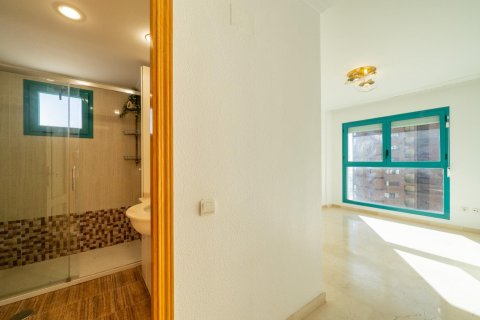 Продажа квартиры в Вильяхойоса, Аликанте, Испания 4 спальни, 134м2 №144522 - фото 19