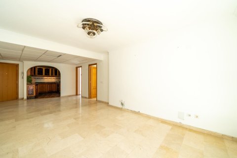 Продажа квартиры в Вильяхойоса, Аликанте, Испания 4 спальни, 134м2 №144522 - фото 10