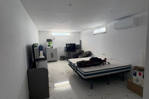 Huoneisto myytävänä Ciudad Quesada, Alicante, Espanja, 5 makuuhuonetta, 155 m2 No. 144526 - kuva 13