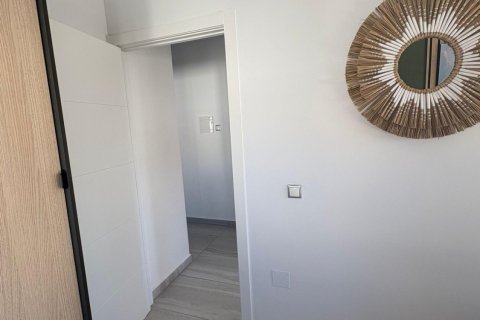 Huoneisto myytävänä Ciudad Quesada, Alicante, Espanja, 5 makuuhuonetta, 155 m2 No. 144526 - kuva 12