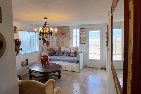 Finka w Monovar, Alicante, Hiszpania 3 sypialnie, 209 mkw. nr 190119 – zdjęcie 16