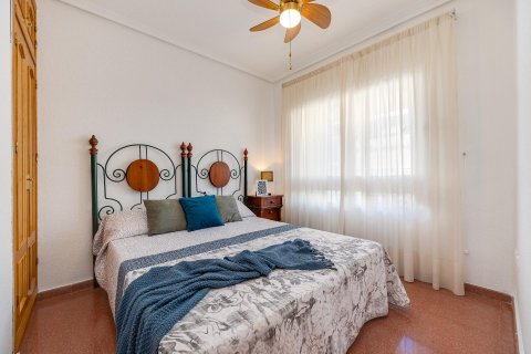 Apartament w Torrevieja, Alicante, Hiszpania 2 sypialnie, 110 mkw. nr 190123 – zdjęcie 13