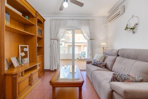 Apartament w Torrevieja, Alicante, Hiszpania 2 sypialnie, 110 mkw. nr 190123 – zdjęcie 3