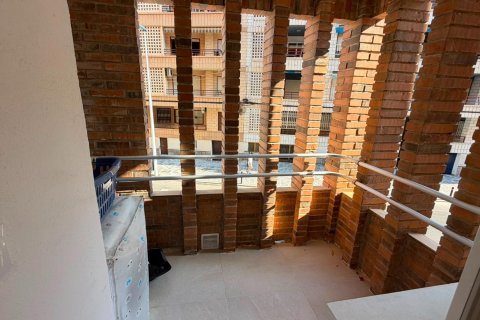 Apartment à vendre à Torrevieja, Alicante, Espagne, 3 chambres, 99 m2 No. 190122 - photo 13