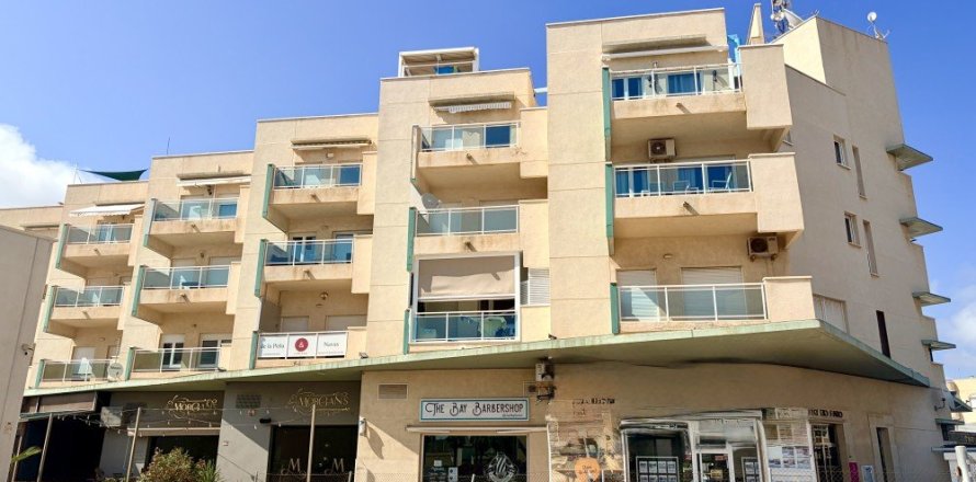 Apartment in Alicante, Spain 2 bedrooms, 70 sq.m. No. 190121