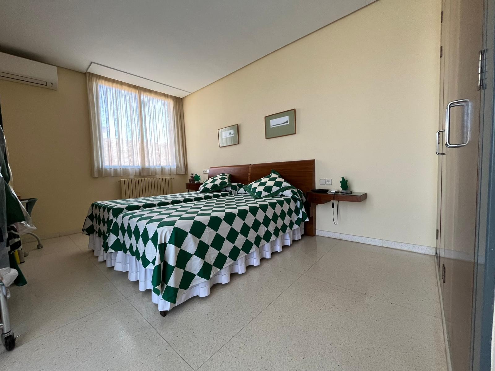 Villa Alicante, Spānijā 4 istabas, 403 m2 Nr. 146626