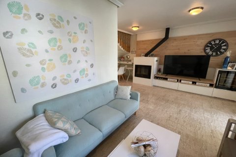 Casa adosada en venta en Torre de la Horadada, Alicante, España 3 dormitorios, 85 m2 No. 146624 - foto 23