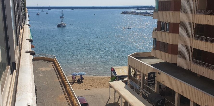 Lägenhet i Torrevieja, Alicante, Spanien 3 sovrum, Nr. 146627