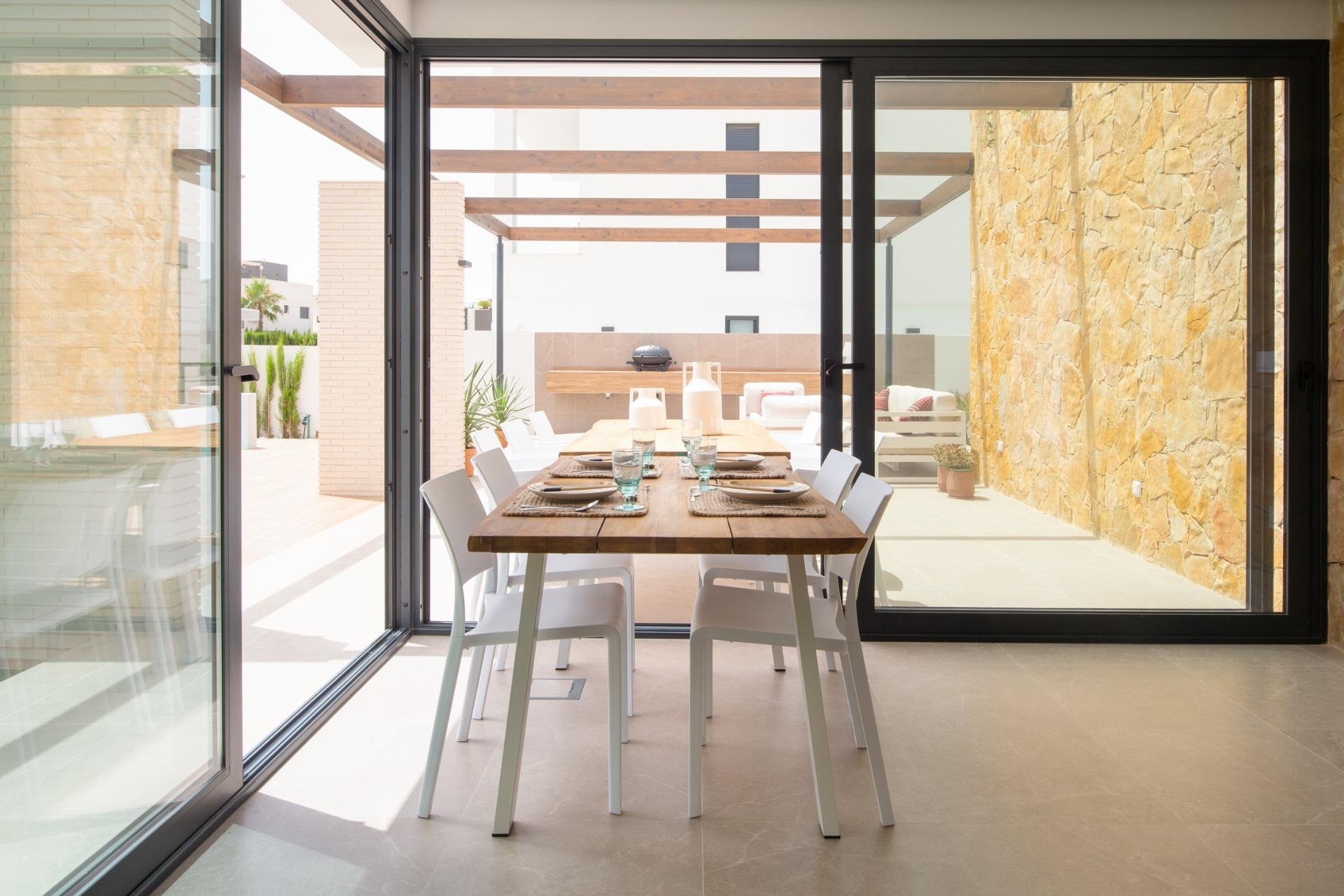 Villa à Dehesa De Campoamor, Alicante, Espagne 4 chambres, 196 m2 No. 134000