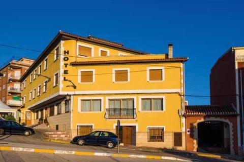 Gewerbeimmobilien zum Verkauf Barcelona, Spanien 17 Schlafzimmer, 1286 m2 Nr. 134002 - Foto 2