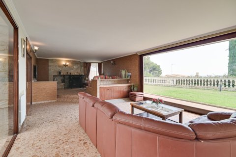 Villa pārdošanā Barcelona, Spānijā 6 istabas, 654 m2 Nr. 134004 - attēls 13