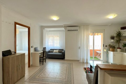 Lägenhet till salu i La Florida, Alicante, Spanien 1 sovrum, 51 kvm. Nr. 182845 - foto 8