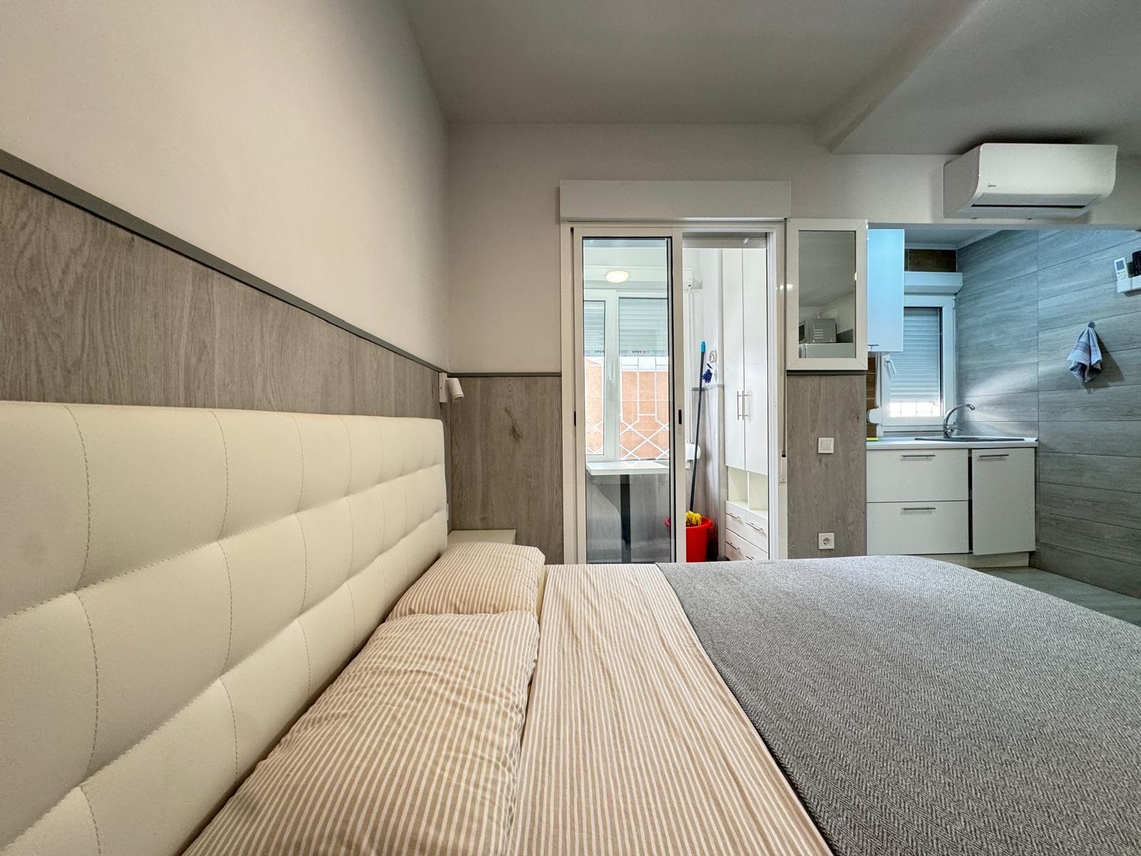 Квартира в Торревьеха, Аликанте, Испания 2 спальни, 65м2 №182846